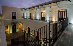 Hotel Business Real 500